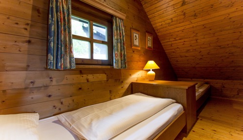 Chalet, 1 Bedroom, Balcony, Garden Area