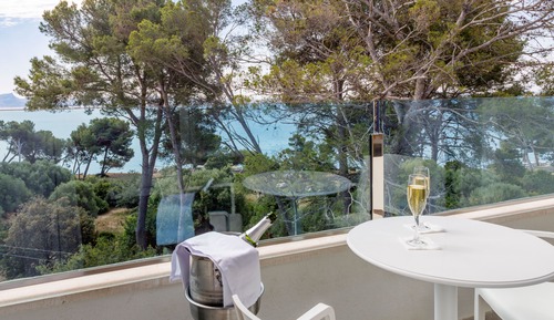 Junior Suite, Balcony, Sea View (2 adults + 2 children)