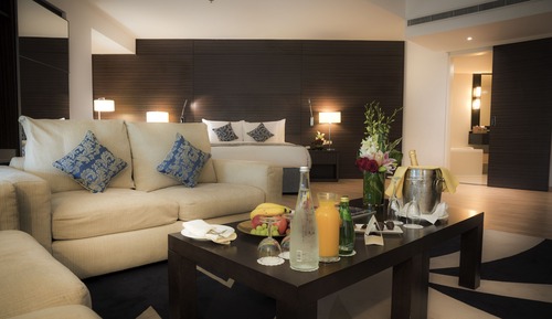 Avenue Suite