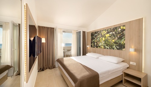 Standard Family Room, Balcony, Sea view (Residence)
