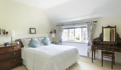 Standard Double Room (Carrington)