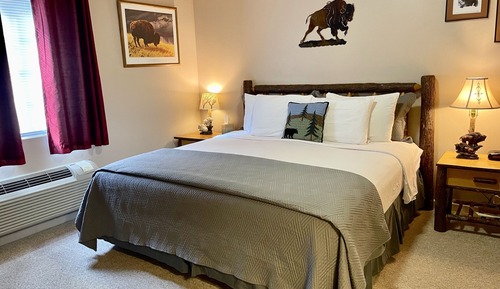 Double Room, Ensuite (Room 02)