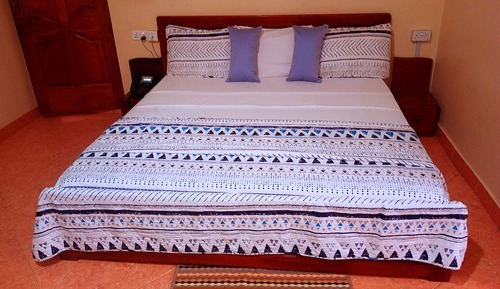 Comfort Room (Two Beds)