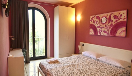 Double or Twin Room, Kitchenette, Garden View