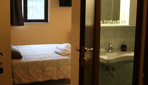 Family Room, Kitchenette, Garden View