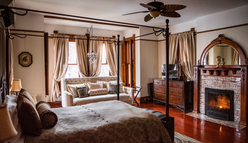 Deluxe Room, Private Bathroom