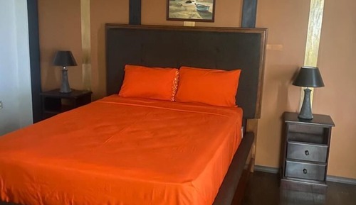 Junior Suite, 1 Queen Bed, City View