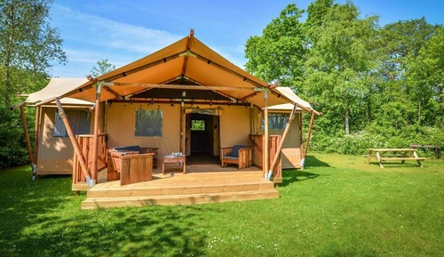 Silver Lodge 2