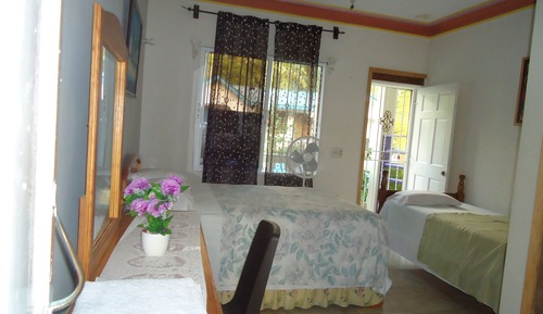 Double Room (No A.C)