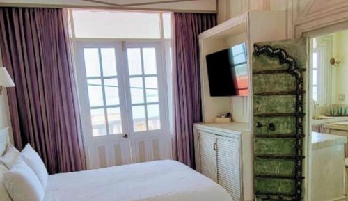 Aquamarine Suite