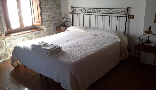 Traditional Double or Twin Room, Ensuite, Mountain View