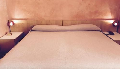 Single Room with Private Bathroom