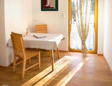 Apartment with Garden View