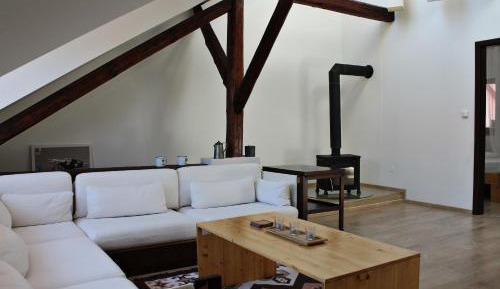Apartment with Terrace