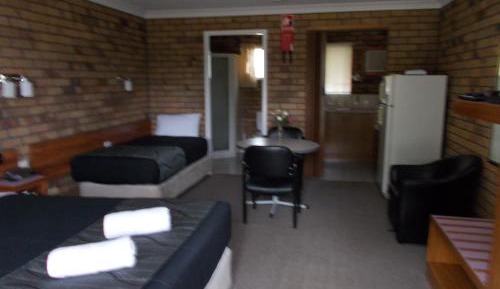Double or Twin Room with Kitchennette