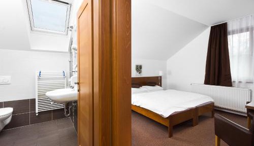 One-Bedroom Apartment (2 Adults)