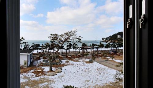 Deluxe Twin Room with Sea View