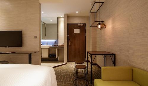 Classic Quadruple Room