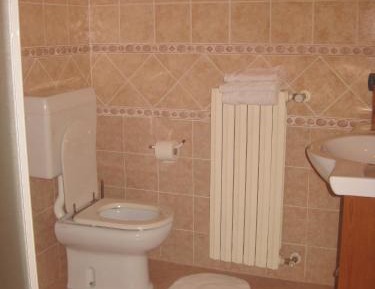 Single Room with Private External Bathroom