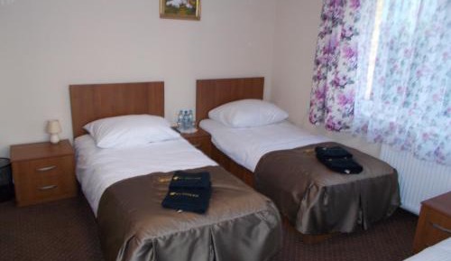 Triple Room with Private Bathroom