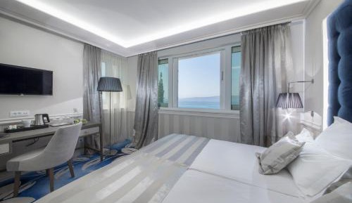 Premium Double or Twin Room with Sea View