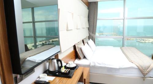 Triple Room with Sea View