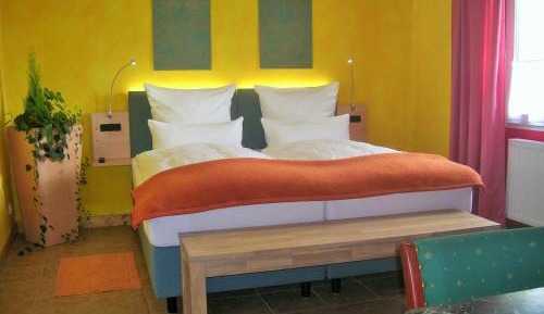 Double or Twin Room with Bathroom