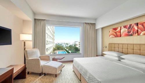 Studio Apartment with Kitchenette
