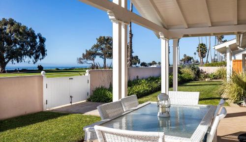 Two-Bedroom Holiday Home