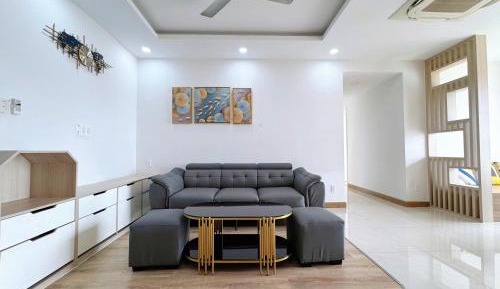 Three-Bedroom Superior Apartment
