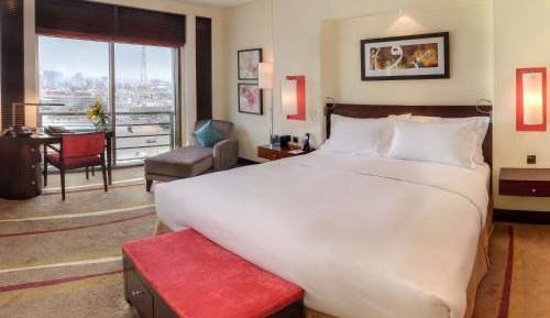 Superior Room with 1 Queen Bed - City View