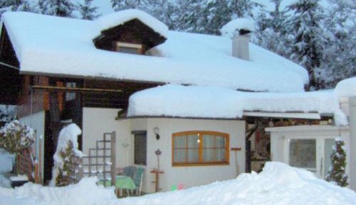 One-Bedroom Holiday Home