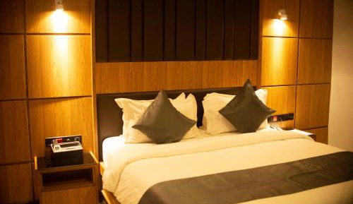 Superior King Room