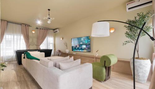 Three-Bedroom Premium Apartment