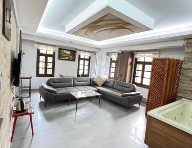Penthouse Apartment