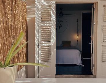 Double Room with Balcony and Sea View
