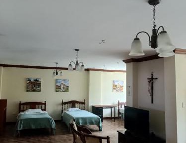 Family Room with Mountain View