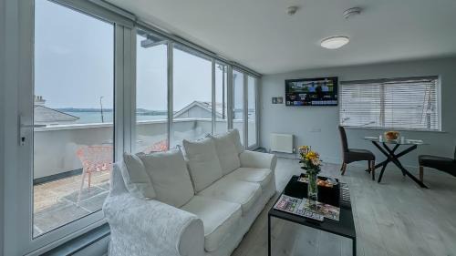 Apartment (2 Adults)