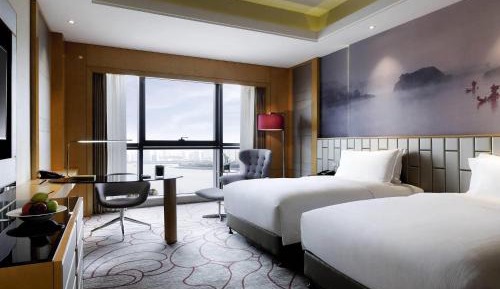 Deluxe Double Room with River or Park View