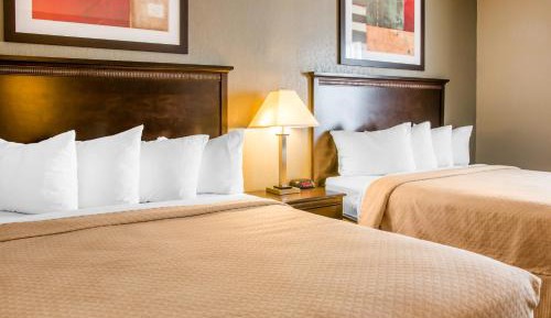 Queen Room with Two Queen Beds - Non-Smoking