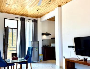 Deluxe Family Suite