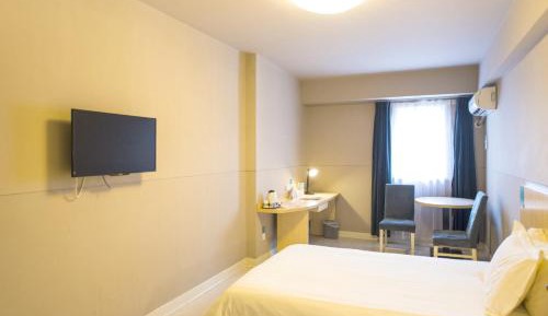 Business Double Room C