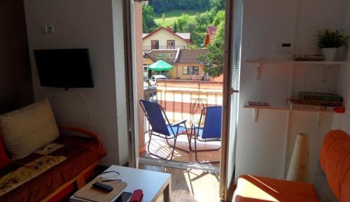Studio Apartment