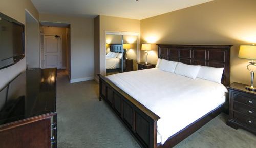 Two-Bedroom Suite