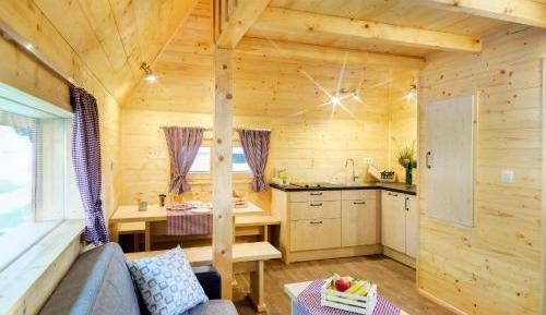 Wooden Cottage with Patio and Private Bathroom