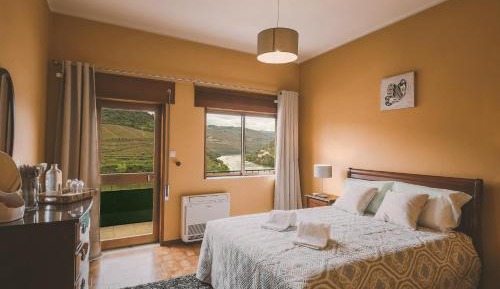 Queen Room with Balcony