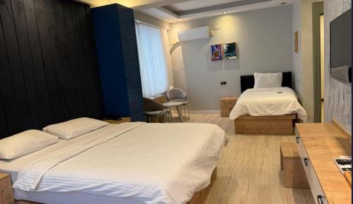 Comfort Triple Room with Shower