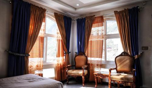 Suite with River View