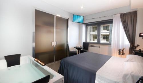 Suite with Spa Bath