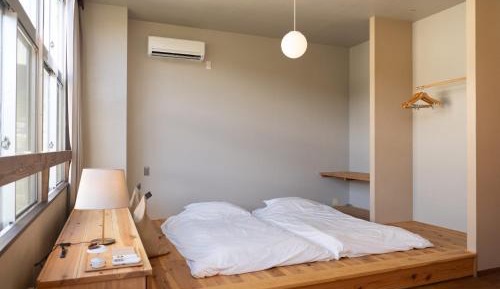 Twin Room with Mountain View